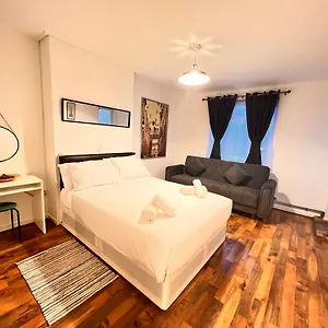 https://rooms-in-bethnal-green.cambridgehotelsuk.com